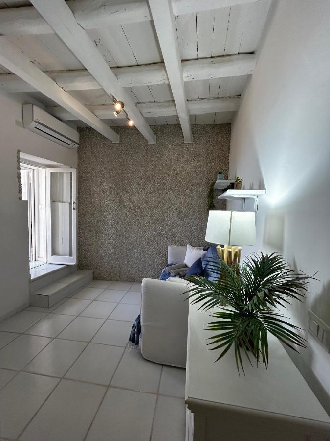 Casa Di Ulisse Vista Mare-free Parking-wi-fi Apartment San Felice Circeo