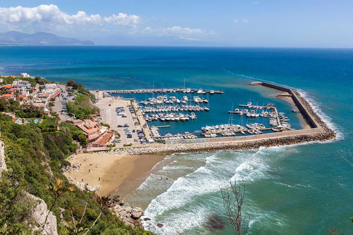 Casa Di Ulisse Vista Mare-free Parking-wi-fi