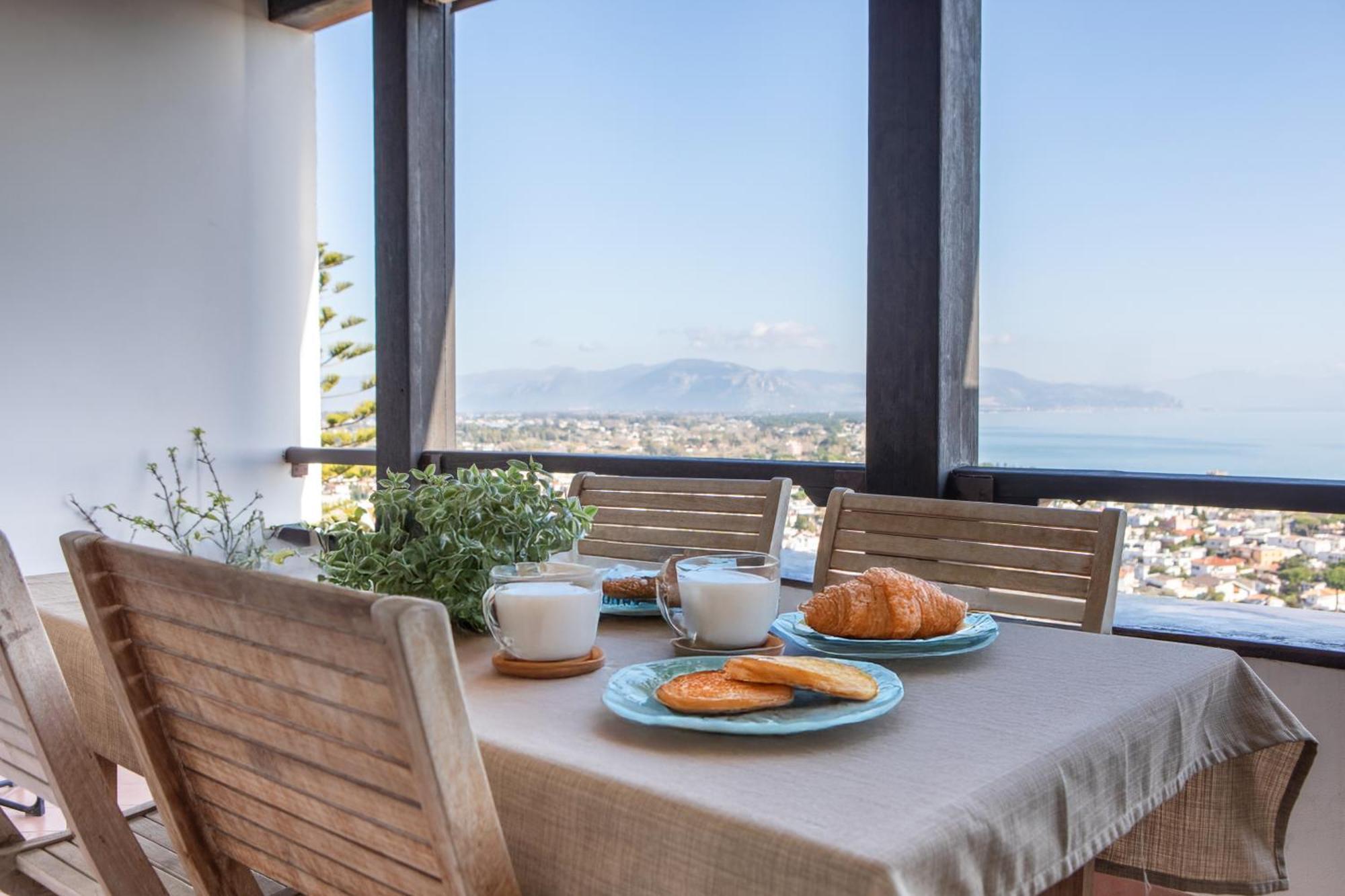 Casa Di Ulisse Vista Mare-free Parking-wi-fi San Felice Circeo