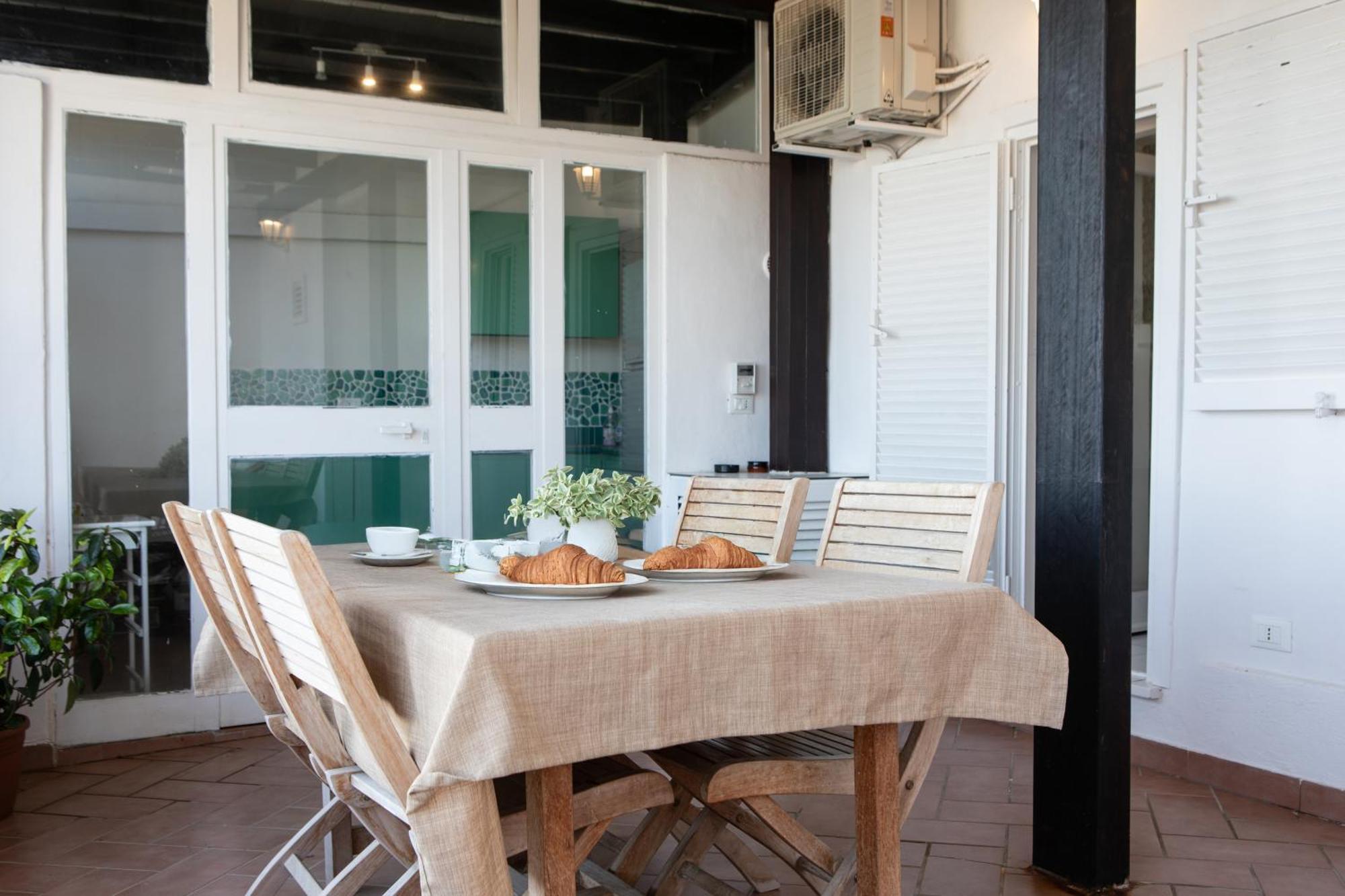 Casa Di Ulisse Vista Mare-free Parking-wi-fi * San Felice Circeo